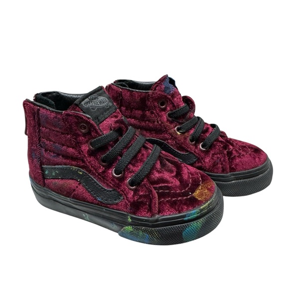 Vans Other - Vans Sk8 Hi Zip Skate Shoes Maroon Velvet High Top Kids Toddler Size 5 Snickers